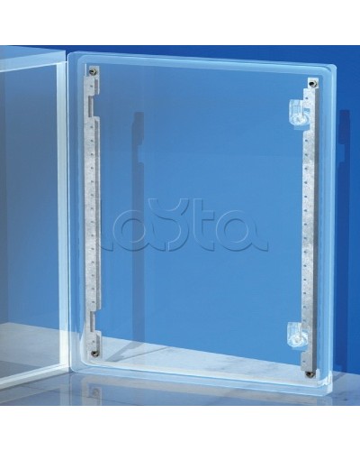 Рейки дверные, вертикальные, для шкафов CE В=600мм, 1 упаковка - 2шт. DKC R5S60 в Березниках Аксессуары для лотков Pintop.ru