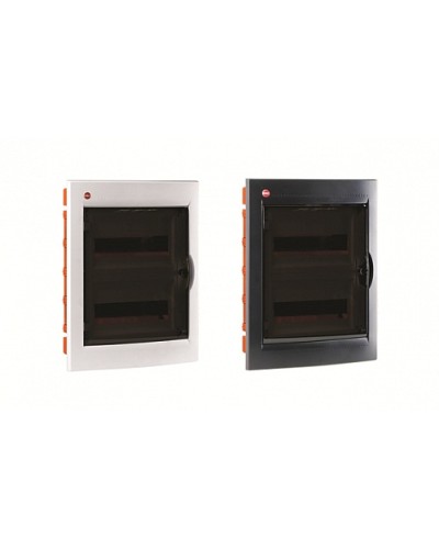 Щиток встраиваемый 24 мод.,IP 41 , черный DKC 82524 в Березниках Аксессуары для стоек и шкафов Pintop.ru