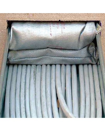 Подушка огнестойкая 120х100х25 DKC DB1801 в Березниках Аксессуары для огнетушителей Pintop.ru