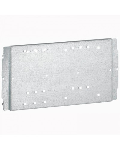 Пластина Legrand 020220 в Березниках Аксессуары для стоек и шкафов Pintop.ru