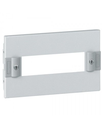 Панель лицевая Legrand 020307 в Березниках Аксессуары для стоек и шкафов Pintop.ru
