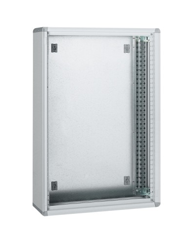 Шкаф распределительный Legrand 020401 в Березниках Щиты электрические Pintop.ru