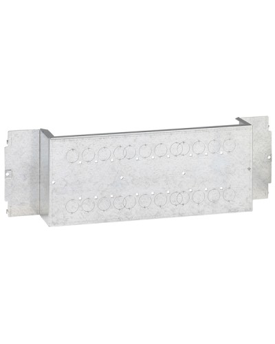 Пластина монтажная Legrand 020605 в Березниках Аксессуары для стоек и шкафов Pintop.ru