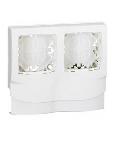 Рамка Legrand 031414 в Березниках Аксессуары для кабель-канала Pintop.ru