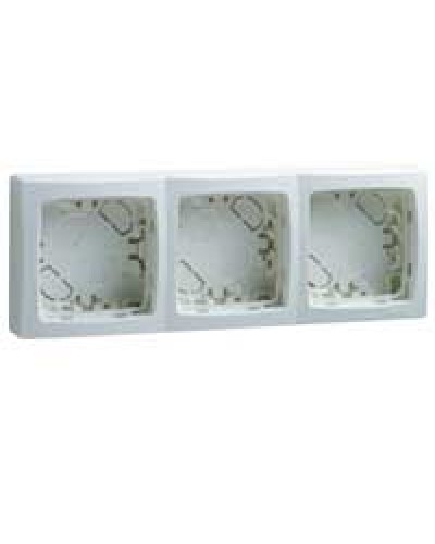 Рамка Legrand 086093 в Березниках Аксессуары для кабель-канала Pintop.ru