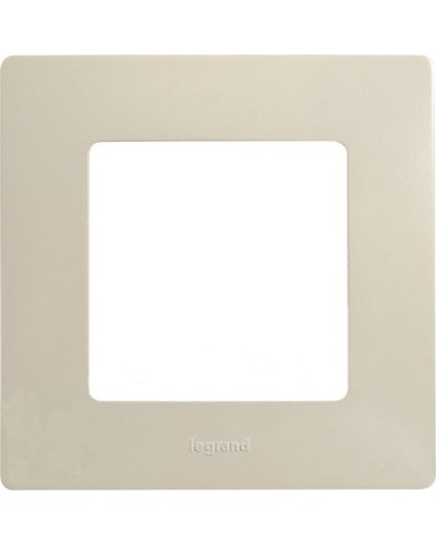Рамка 1 пост Etika слоновая кость Legrand 672511 в Березниках Аксессуары для кабель-канала Pintop.ru