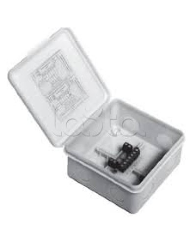 Коробка монтажная Спектрон МК04 в Березниках Комутационные взрывозащищенные коробки Pintop.ru